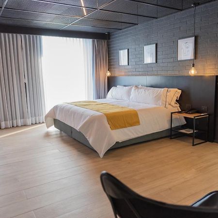 Fulton Business Luxury Hotel Гвадалахара Екстер'єр фото