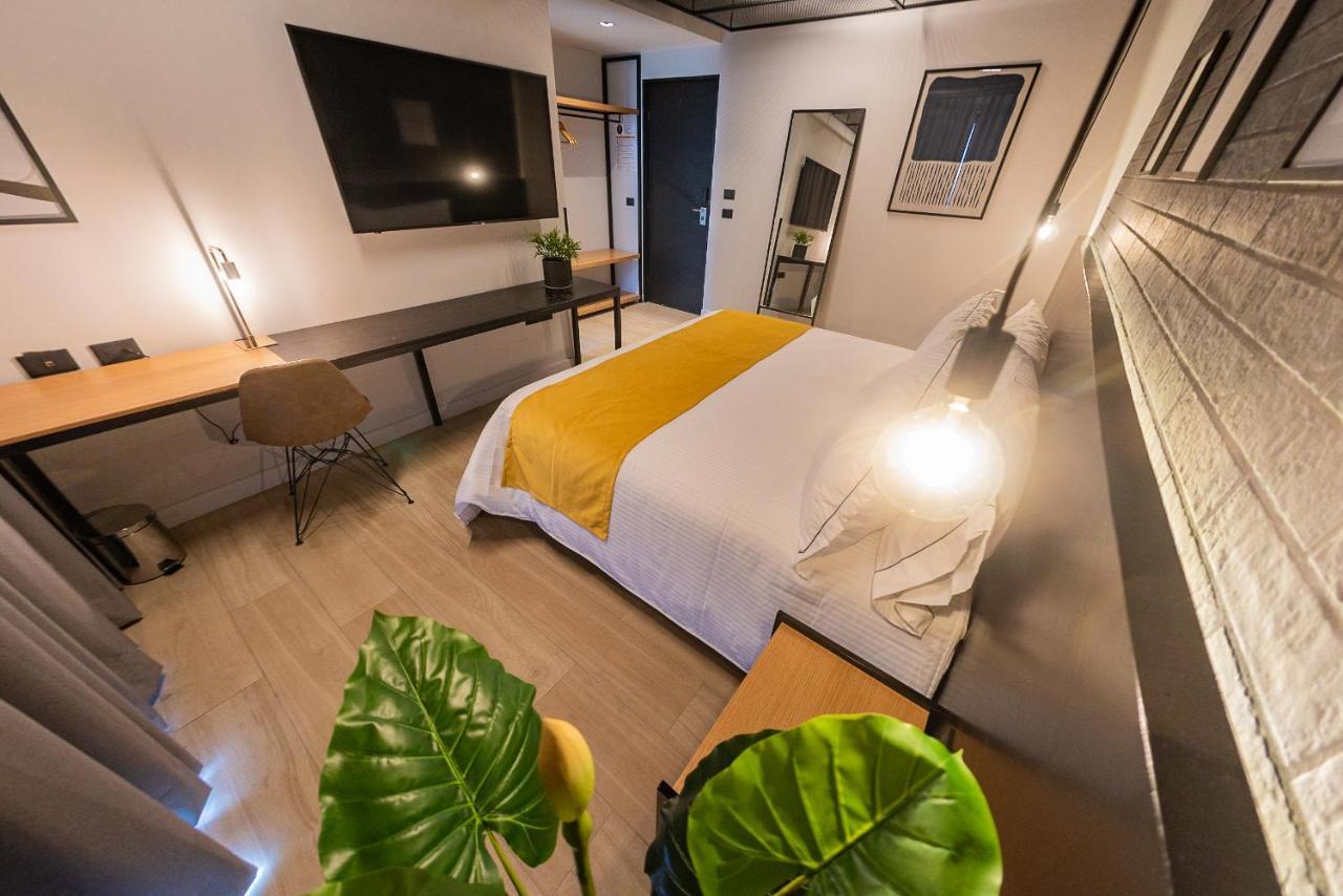Fulton Business Luxury Hotel Гвадалахара Екстер'єр фото