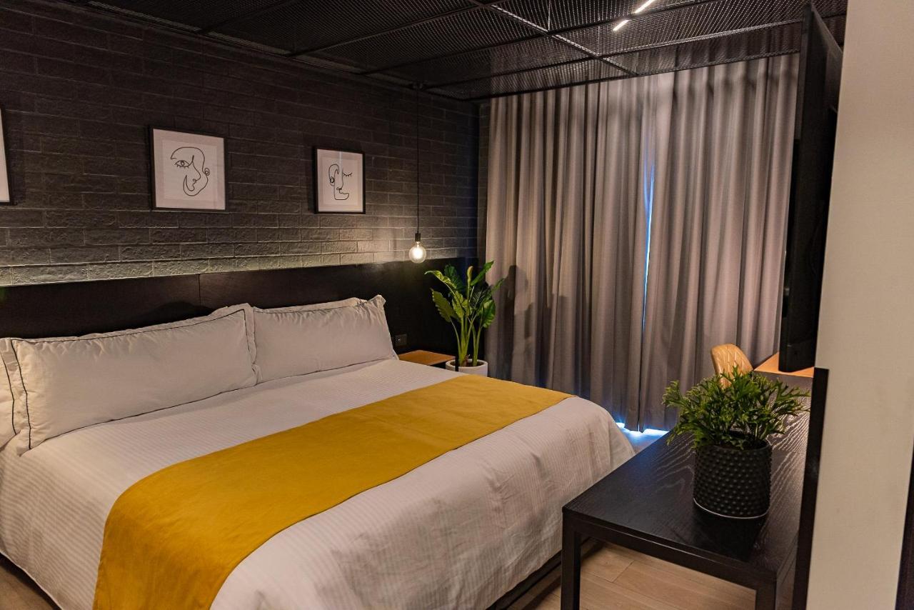 Fulton Business Luxury Hotel Гвадалахара Екстер'єр фото