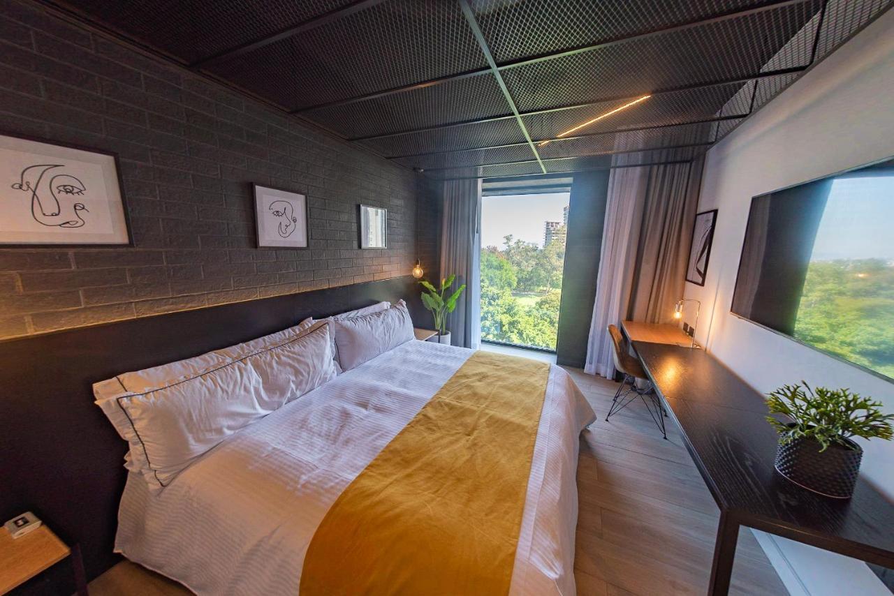 Fulton Business Luxury Hotel Гвадалахара Екстер'єр фото