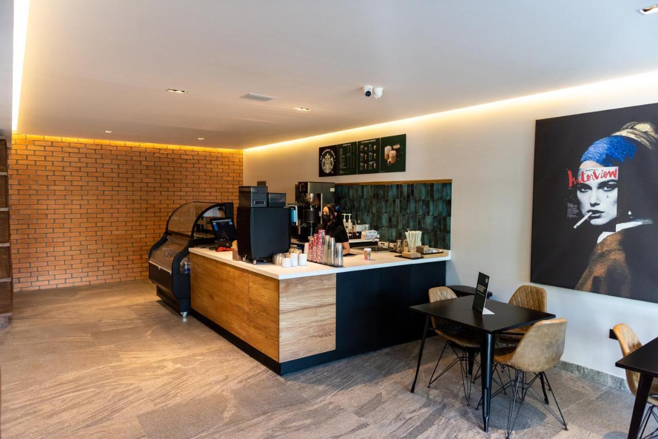 Fulton Business Luxury Hotel Гвадалахара Екстер'єр фото